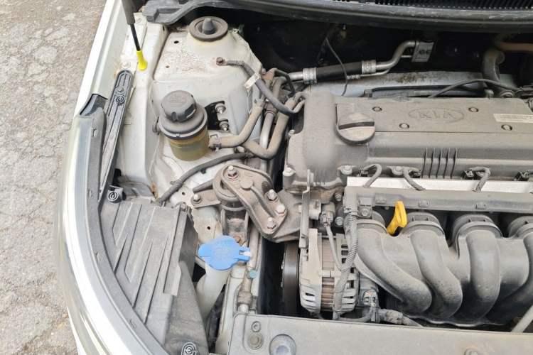Used Kia K2 2012 Hatchback 1.6L AT Premium Commemorative Edition Engine Bay Right