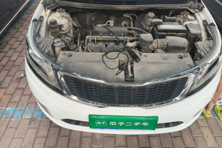 Used Kia K2 2012 Sedan 1.4L MT GLS Commemorative Edition Engine Bay