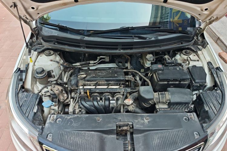 Used Kia K2 2012 Sedan 1.4L MT TOP Commemorative Edition Engine Bay