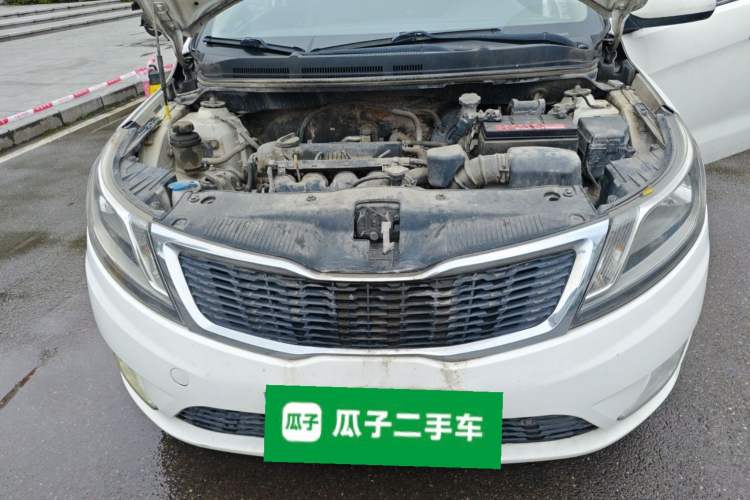 Used Kia K2 2012 Sedan 1.4L MT GLS Commemorative Edition Engine Bay