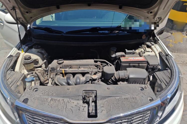 Used Kia K2 2012 Sedan 1.4L MT GLS Commemorative Edition Engine Bay