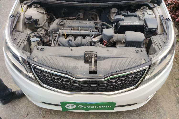 Used Kia K2 2012 Sedan 1.6L Automatic Transmission Premium Commemorative Edition Engine Bay