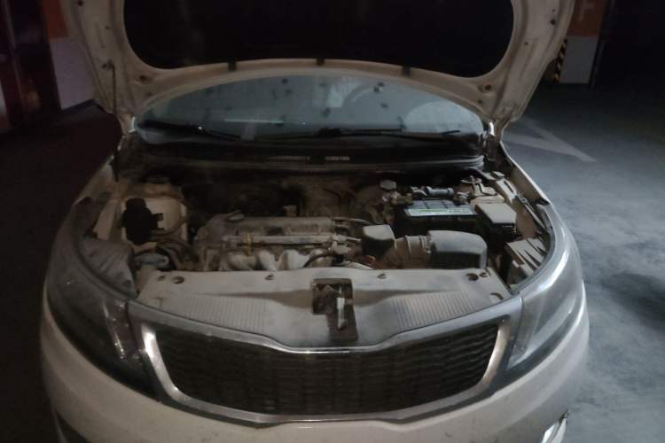 Used Kia K2 2012 Sedan 1.4L Automatic GLS Commemorative Edition Engine Bay