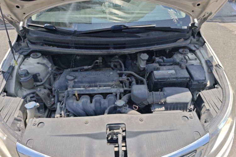 Used Kia K2 2012 Hatchback 1.6L AT Premium Commemorative Edition Engine Bay