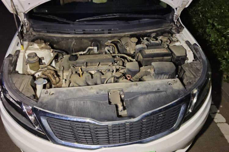 Used Kia K2 2012 Sedan 1.4L Automatic GLS Commemorative Edition Engine Bay
