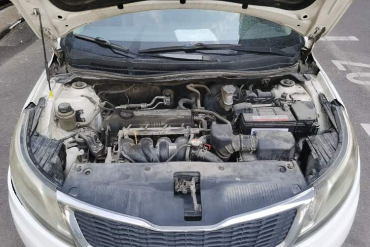 Used Kia K2 2012 Hatchback 1.4L Automatic Cool Edition Engine Bay