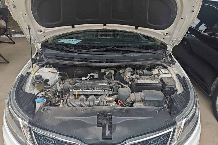 Used Kia K2 2012 Hatchback 1.6L AT Premium Engine Bay