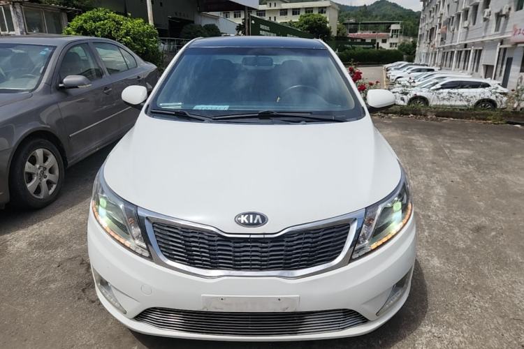 Used Kia K2 2012 Sedan 1.4L MT GLS Commemorative Edition Front