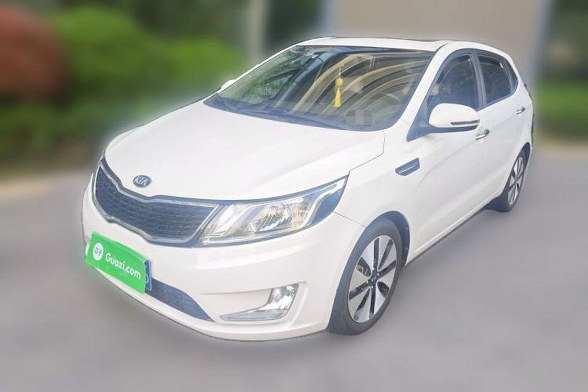 Used Kia K2 2012 Hatchback 1.6L AT Premium Front Left 45 Deg