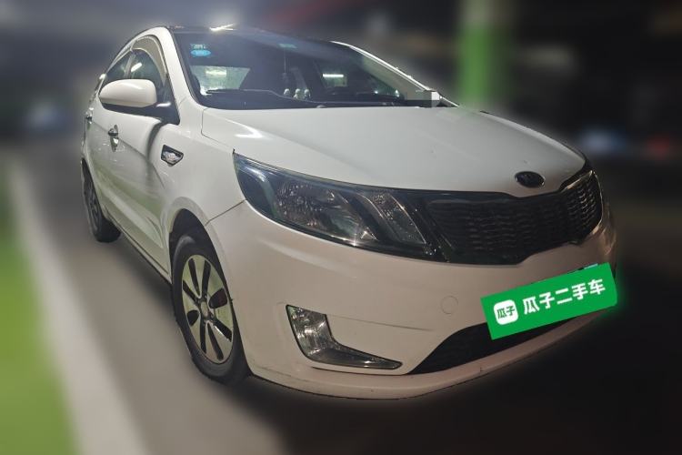 Used Kia K2 2012 Sedan 1.4L MT GLS Commemorative Edition Front Right 45 Deg