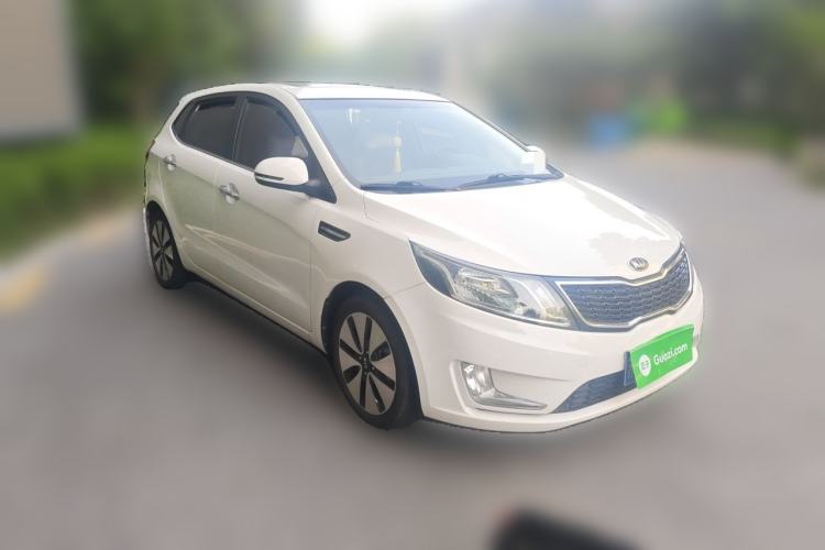 Used Kia K2 2012 Hatchback 1.6L AT Premium Front Right 45 Deg