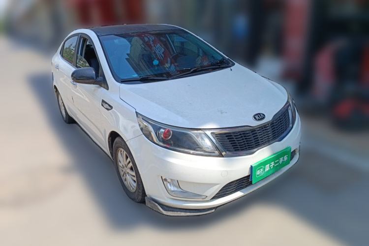 Used Kia K2 2012 Sedan 1.4L MT GLS Commemorative Edition Front Right 45 Deg