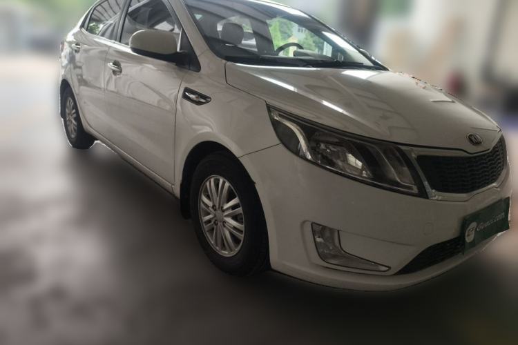 Used Kia K2 2012 Sedan 1.4L MT GLS Commemorative Edition Front Right 45 Deg