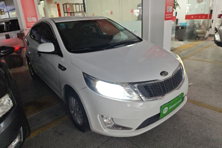 Used Kia K2 2012 Sedan 1.4L MT GLS Commemorative Edition Front Right 45 Deg