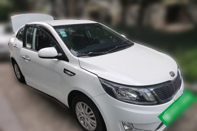 Used Kia K2 2012 Sedan 1.4L MT GLS Commemorative Edition Front Right 45 Deg