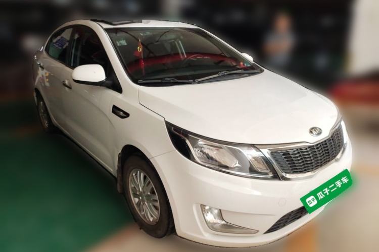 Used Kia K2 2012 Sedan 1.4L MT GLS Commemorative Edition Front Right 45 Deg