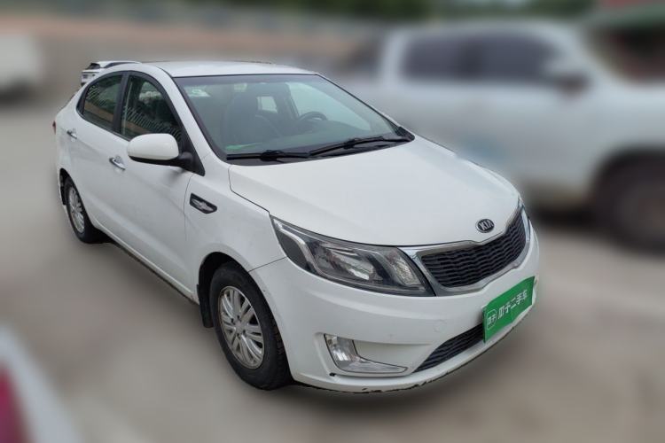 Used Kia K2 2012 Sedan 1.4L Automatic GLS Commemorative Edition Front Right 45 Deg