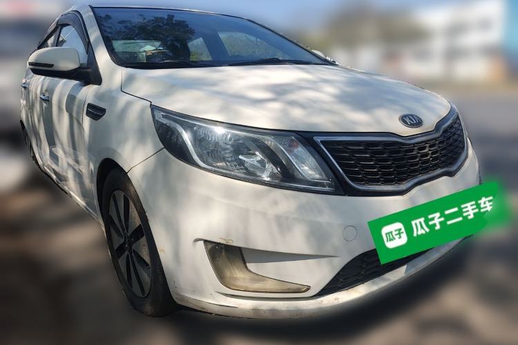 Used Kia K2 2012 Sedan 1.6L Automatic Transmission Premium Commemorative Edition Front Right 45 Deg