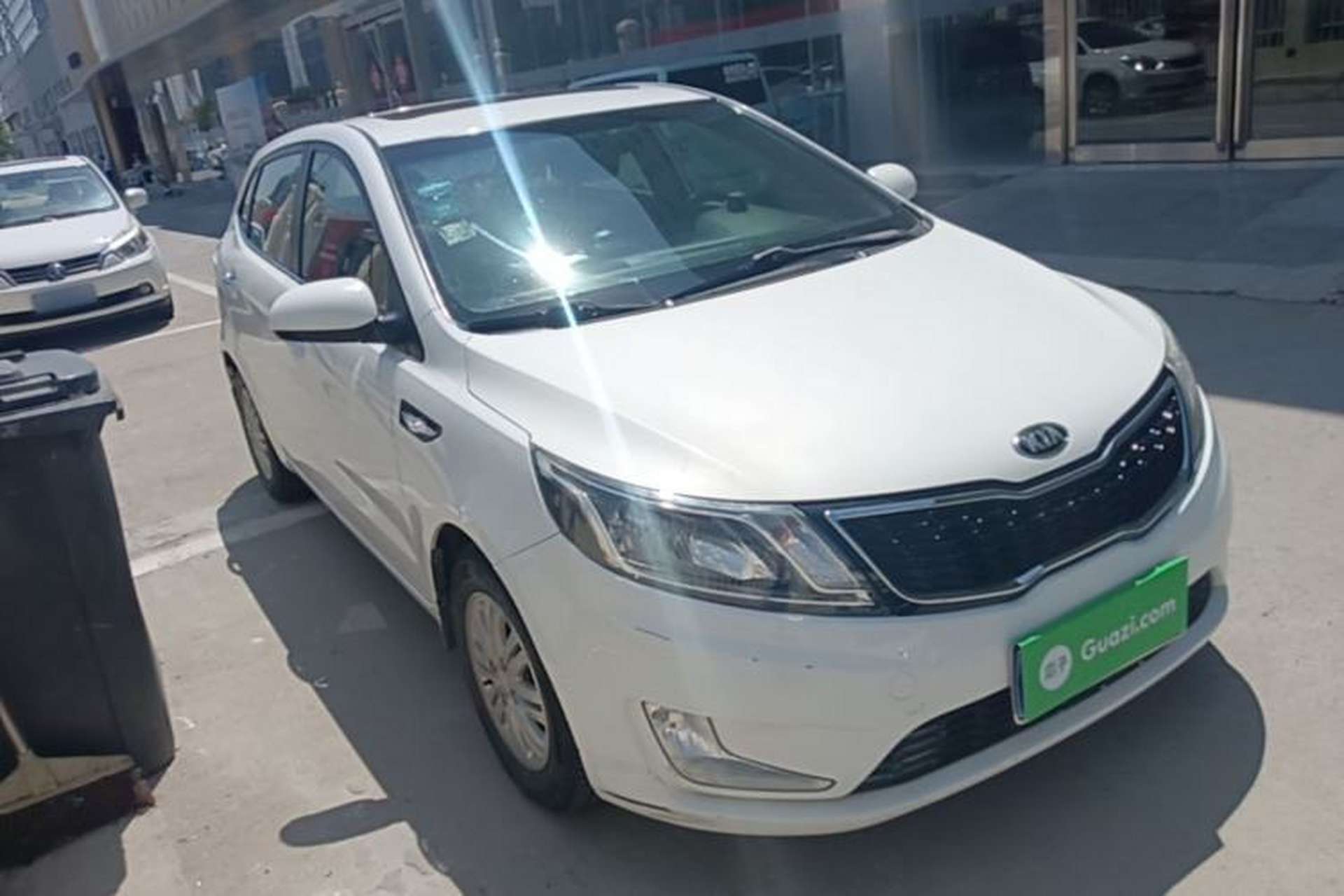 Used Kia K2 2012 Hatchback 1.4L Automatic Cool Edition Front Right 45 Deg