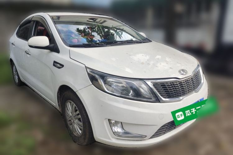 Used Kia K2 2012 Sedan 1.4L MT GLS Commemorative Edition Front Right 45 Deg