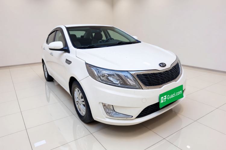 Used Kia K2 2012 Sedan 1.4L Automatic GLS Commemorative Edition Front Right 45 Deg