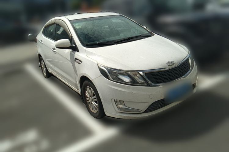 Used Kia K2 2012 Sedan 1.4L MT GLS Commemorative Edition Front Right 45 Deg