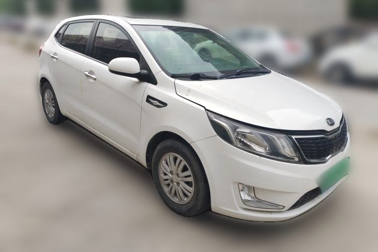 Used Kia K2 2012 Hatchback 1.4L MT Cool Edition Commemorative Model Front Right 45 Deg