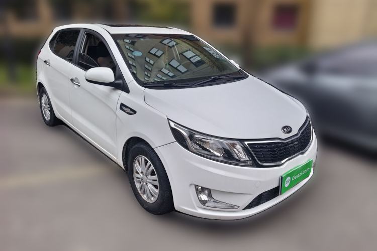 Used Kia K2 2012 Hatchback 1.4L Automatic Cool Edition Front Right 45 Deg