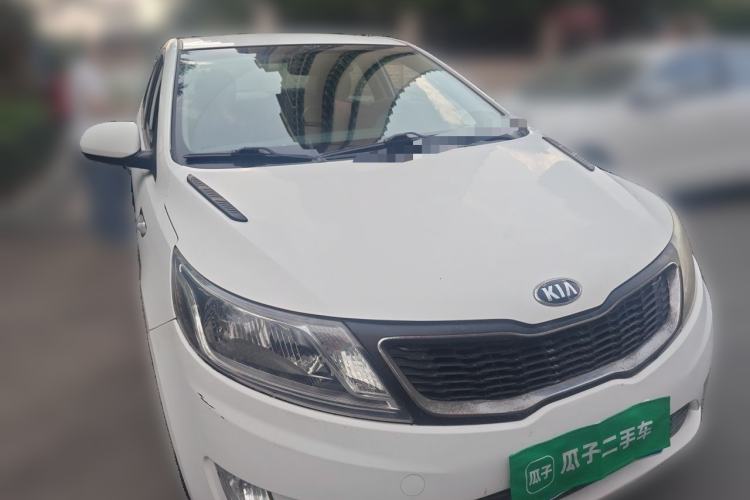 Used Kia K2 2012 Sedan 1.4L Automatic GLS Commemorative Edition Front Right 45 Deg