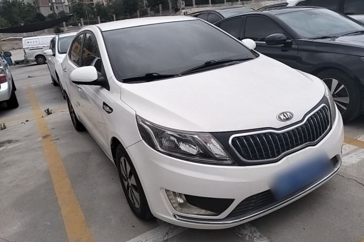 Used Kia K2 2012 Sedan 1.4L Automatic GLS Commemorative Edition Front Right 45 Deg