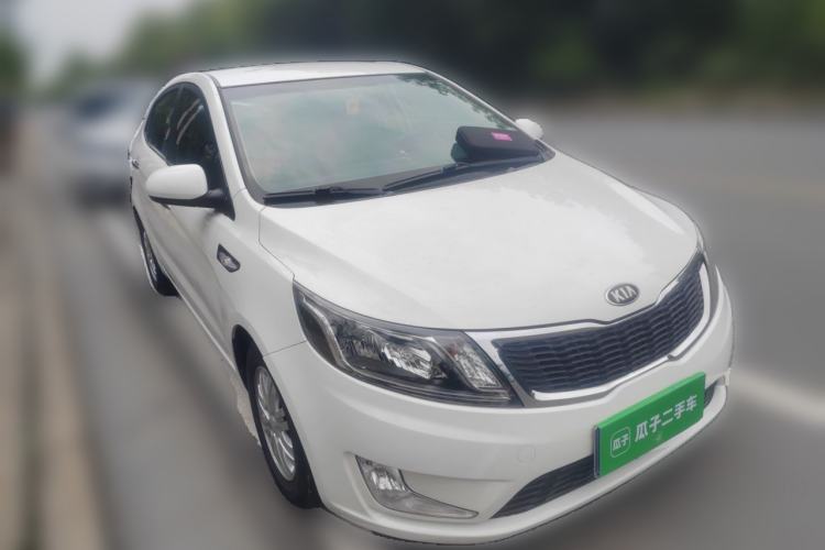 Used Kia K2 2012 Sedan 1.4L Automatic GLS Commemorative Edition Front Right 45 Deg