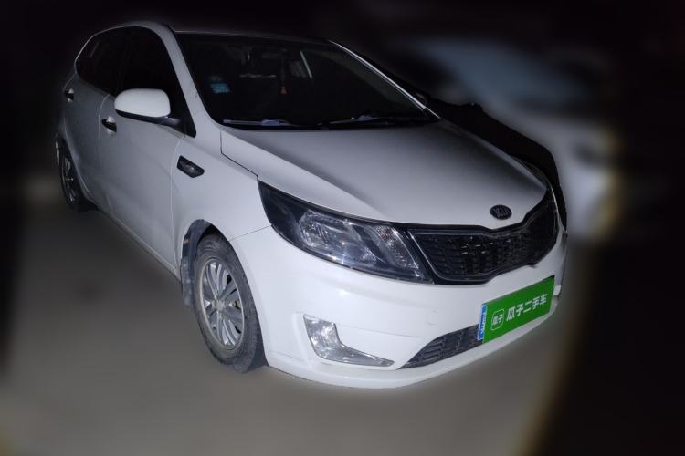Used Kia K2 2012 Hatchback 1.4L Automatic Cool Edition Front Right 45 Deg
