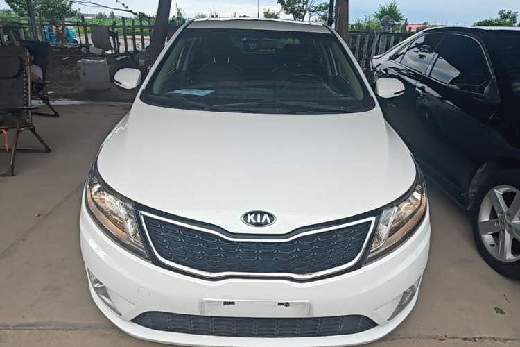 Used Kia K2 2012 Hatchback 1.6L AT Premium Front