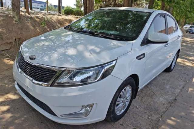 Used Kia K2 2012 Sedan 1.4L MT GLS Commemorative Edition