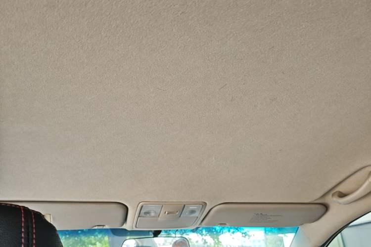 Used Kia K2 2012 Sedan 1.4L Automatic GLS Commemorative Edition Headliner