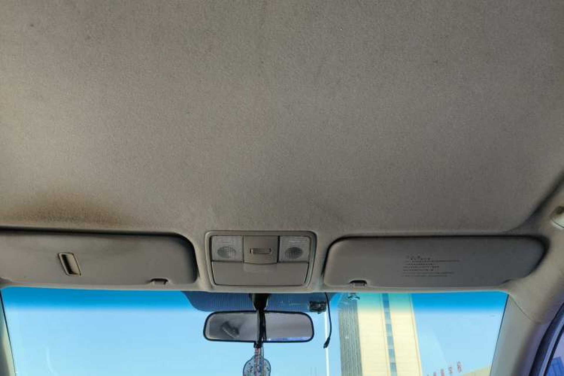 Used Kia K2 2012 Sedan 1.4L MT GLS Commemorative Edition Headliner