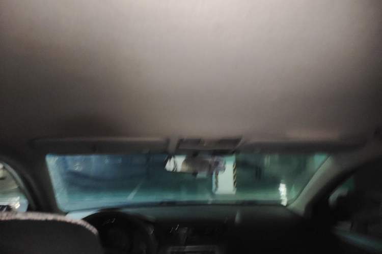 Used Kia K2 2012 Sedan 1.4L Automatic GLS Commemorative Edition Headliner