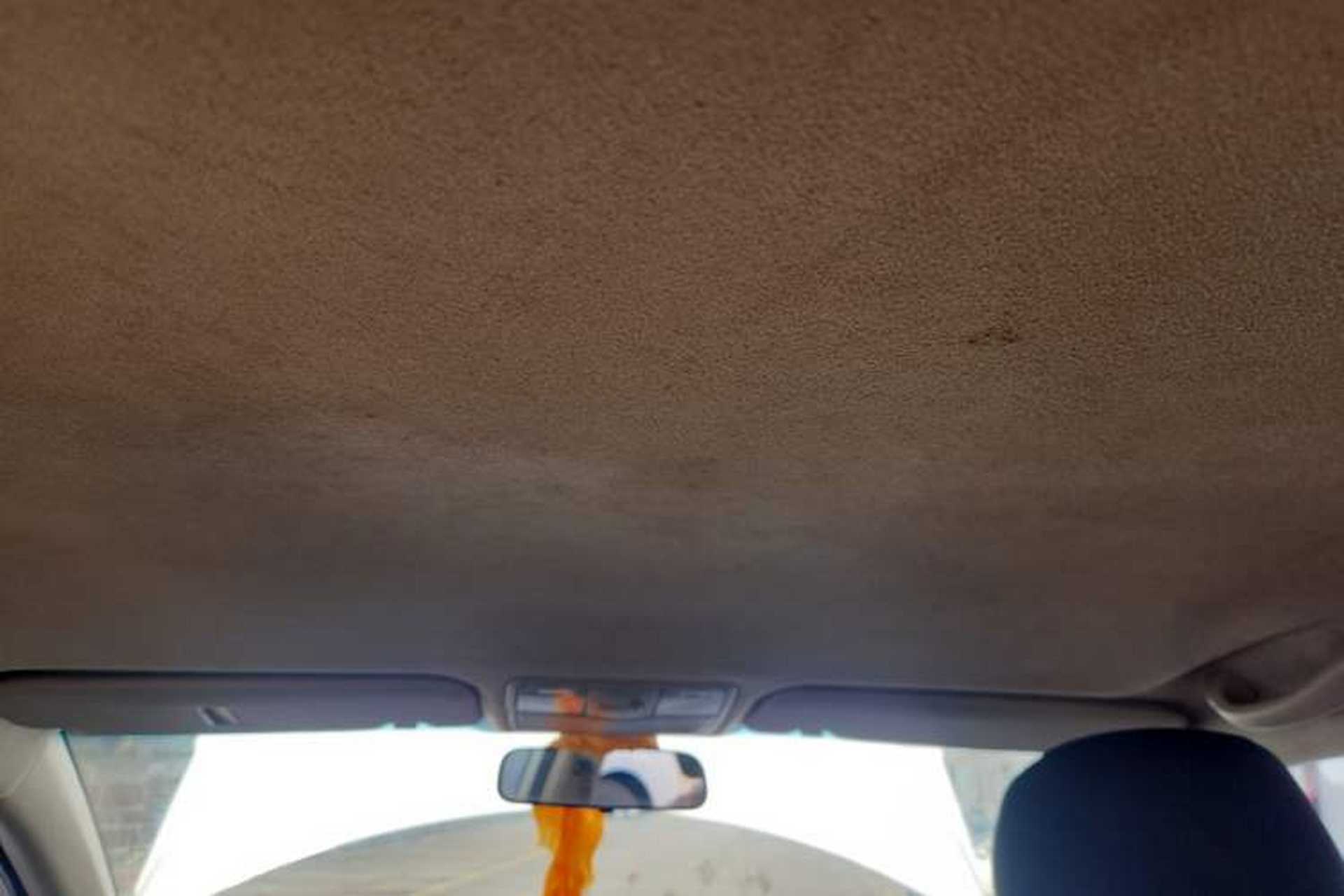 Used Kia K2 2012 Sedan 1.4L MT GLS Commemorative Edition Headliner