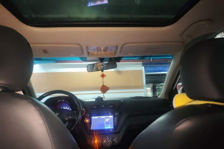 Used Kia K2 2012 Sedan 1.6L Automatic Transmission Premium ECO Commemorative Edition Headliner