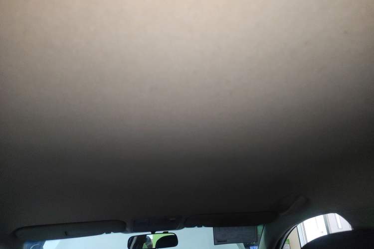 Used Kia K2 2012 Sedan 1.4L Automatic GLS Commemorative Edition Headliner