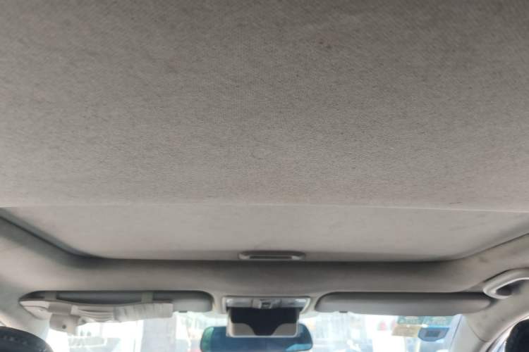 Used Kia K2 2012 Sedan 1.4L MT TOP Commemorative Edition Headliner
