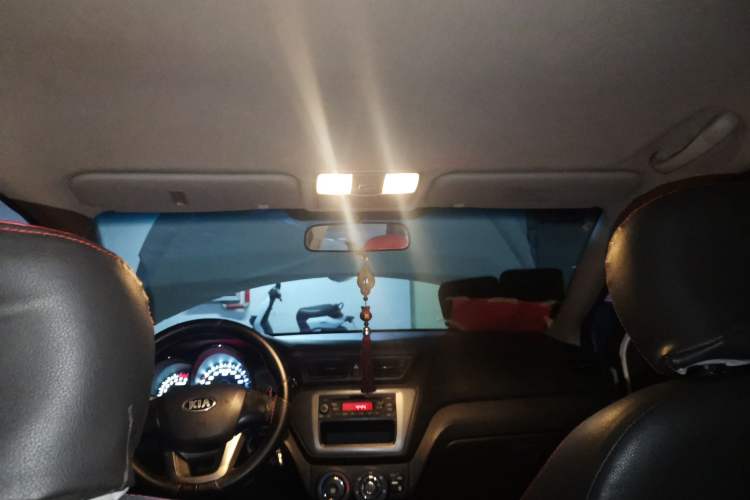 Used Kia K2 2012 Sedan 1.4L MT GLS Commemorative Edition Headliner