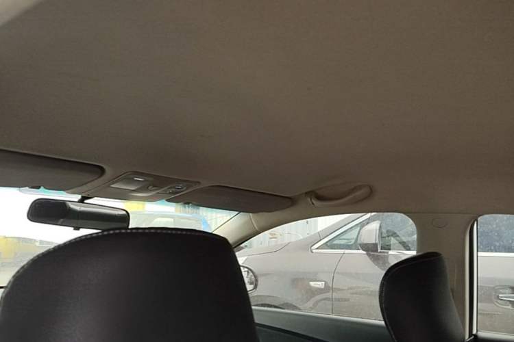 Used Kia K2 2012 Sedan 1.4L Automatic GLS Commemorative Edition Headliner