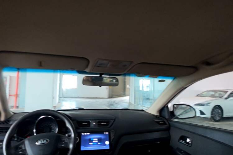 Used Kia K2 2012 Sedan 1.4L Automatic GLS Commemorative Edition Headliner