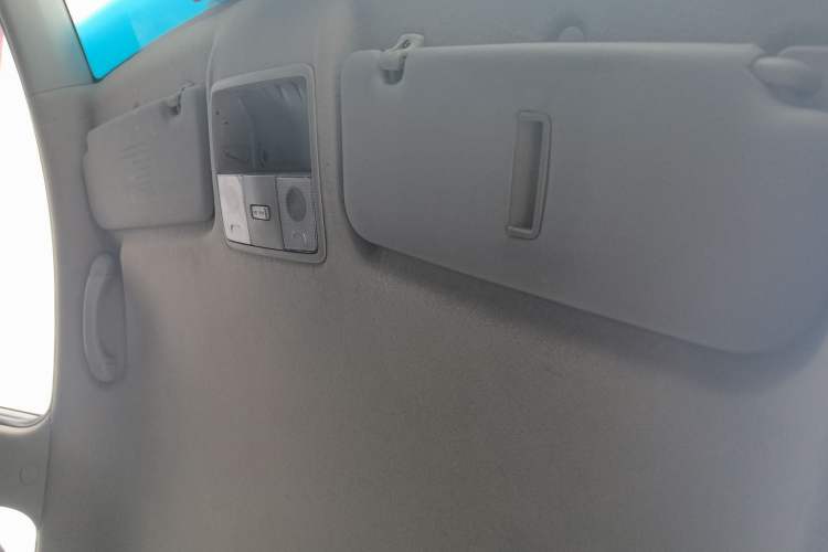 Used Kia K2 2012 Sedan 1.4L Automatic GLS Commemorative Edition Headliner