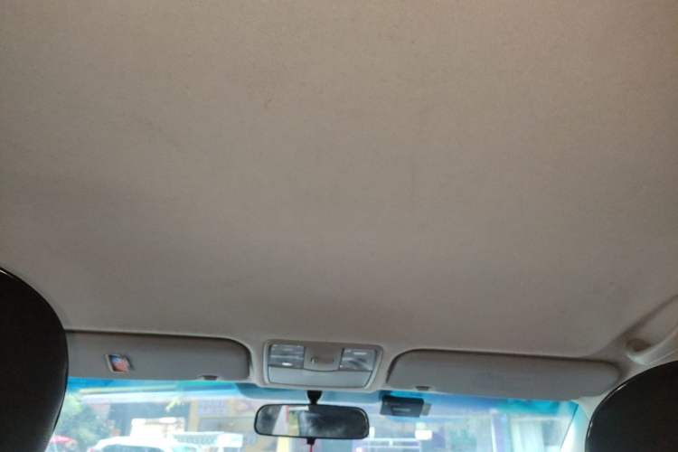 Used Kia K2 2012 Sedan 1.4L MT GLS Commemorative Edition Headliner