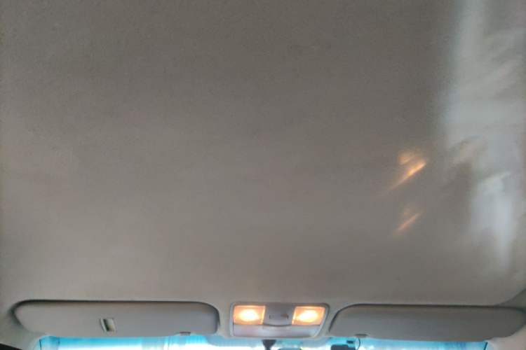 Used Kia K2 2012 Sedan 1.4L MT GLS Commemorative Edition Headliner