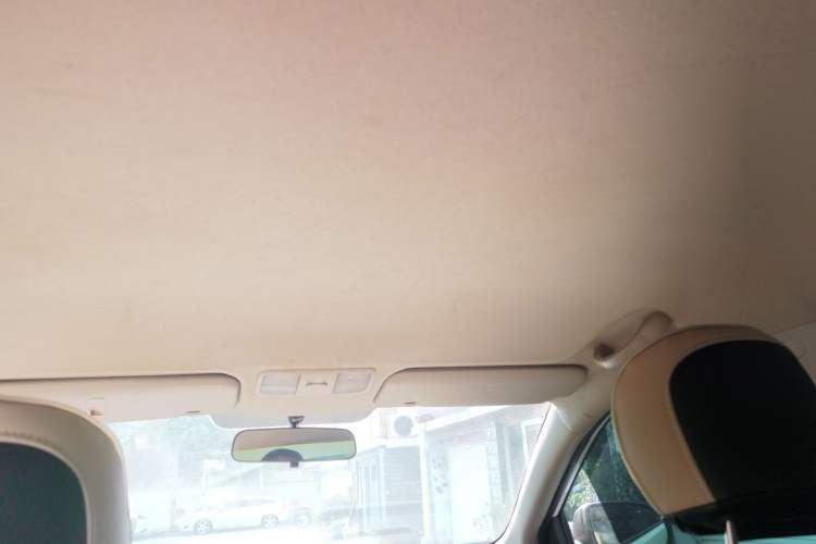 Used Kia K2 2012 Sedan 1.4L MT GL Commemorative Edition Headliner