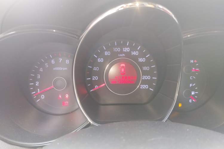 Used Kia K2 2012 Sedan 1.4L MT GLS Commemorative Edition Instrument Cluster