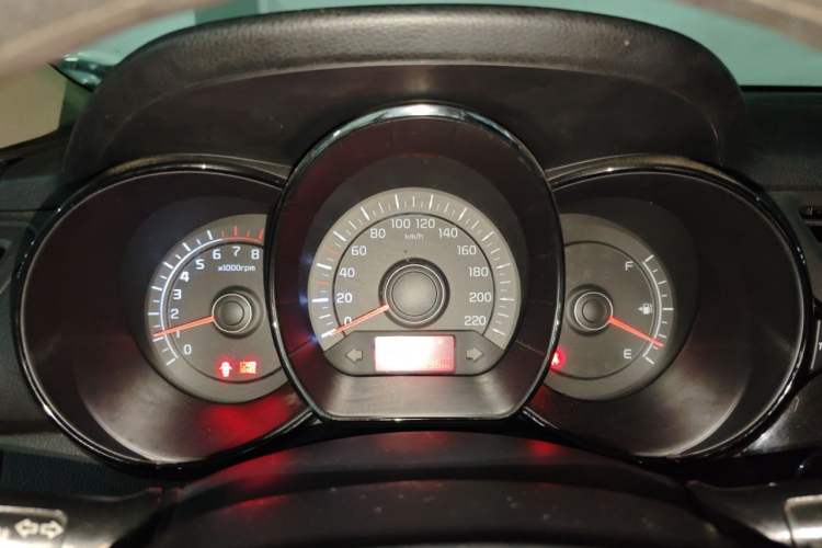 Used Kia K2 2012 Sedan 1.4L Automatic GLS Commemorative Edition Instrument Cluster